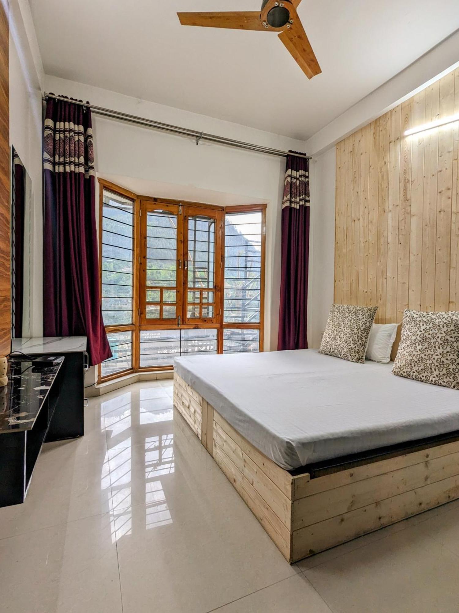 Kavi'S Vacation Homes - Sainj Buitenkant foto