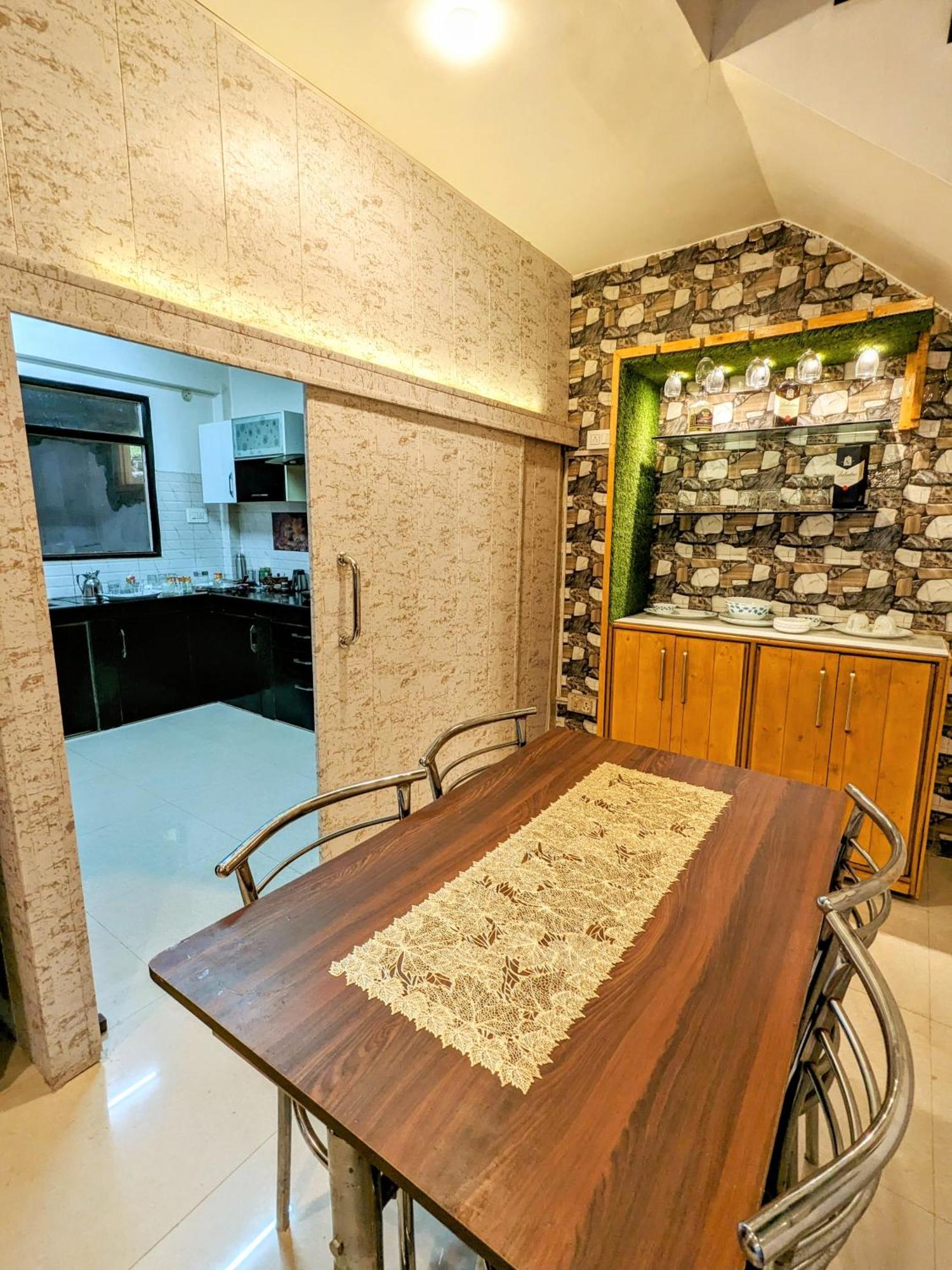 Kavi'S Vacation Homes - Sainj Buitenkant foto