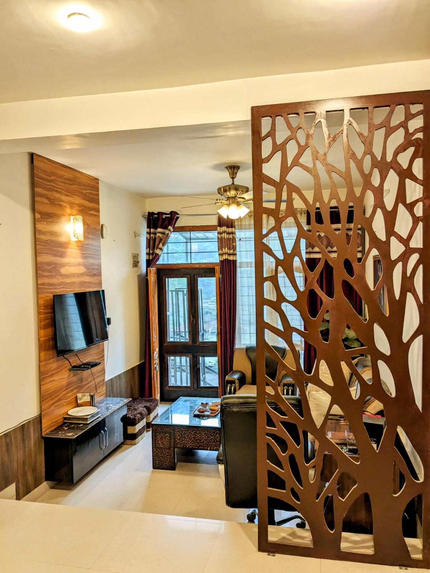 Kavi'S Vacation Homes - Sainj Buitenkant foto